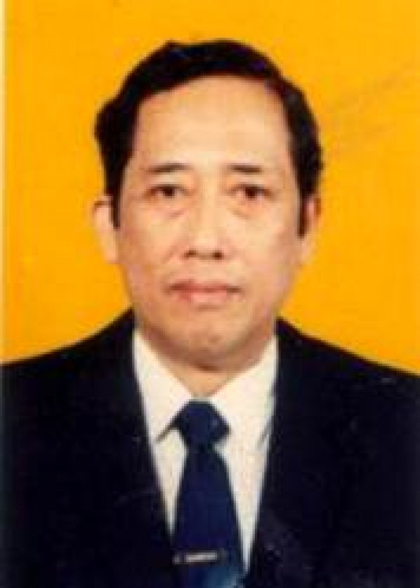 dr. H. Djoko Luzono, Sp. M