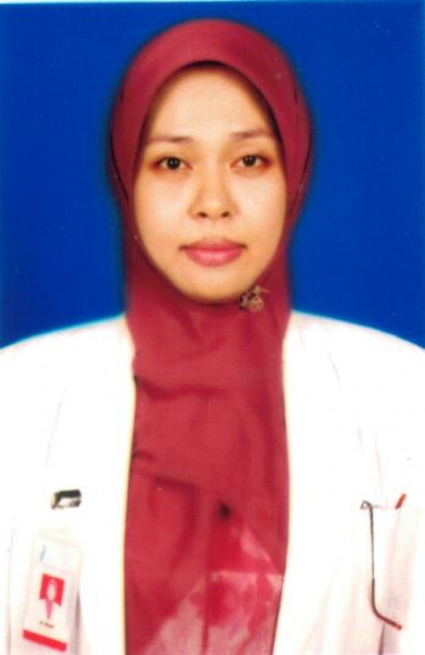 dr. Hayati, Sp. M