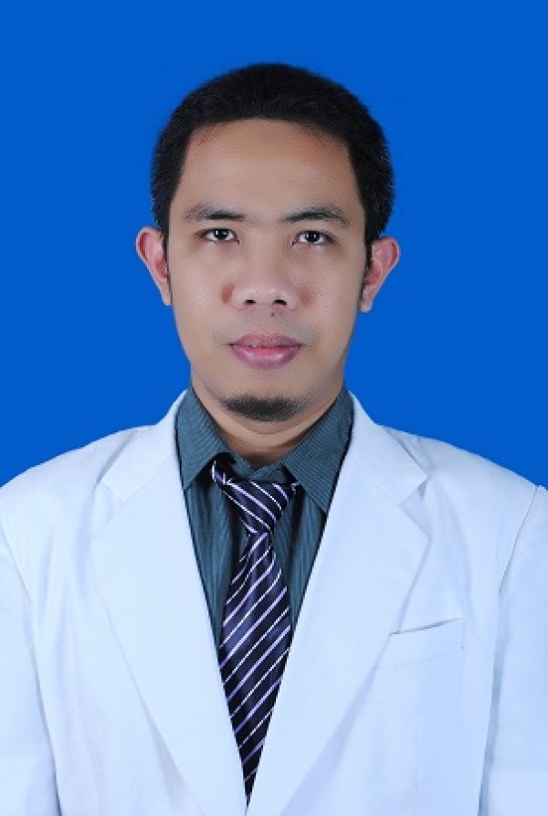 dr. Heri Wijayanto,Sp.M