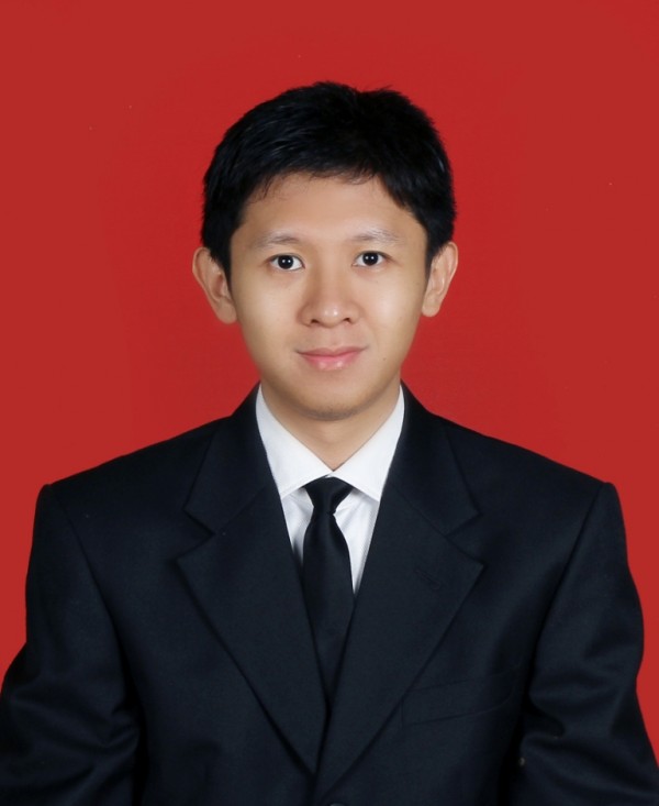 dr. Idam Diwyastra