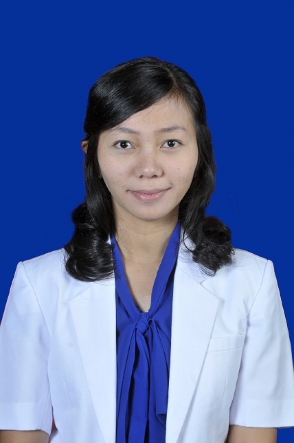dr. Kartika Cindy Fibrian, Sp.M