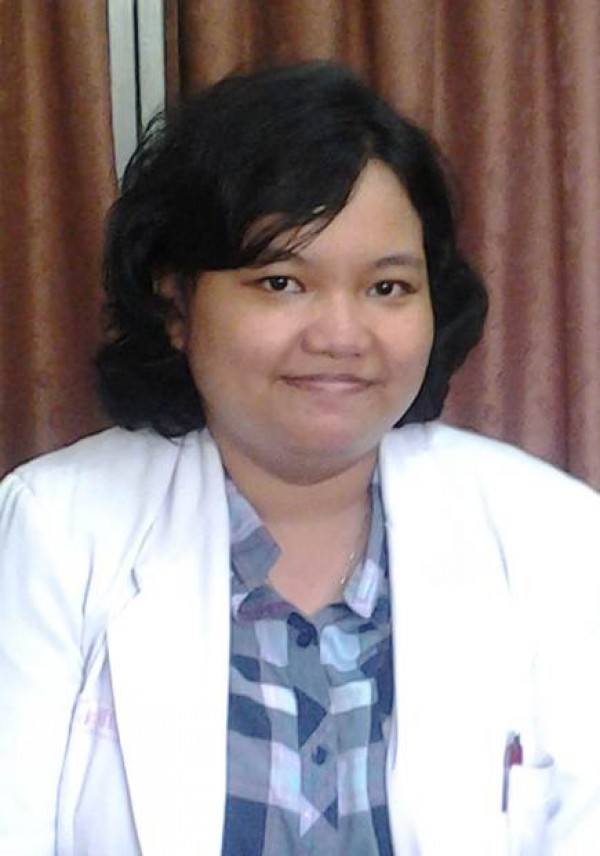 dr. Riani Nilam Sari Putri, Sp. M