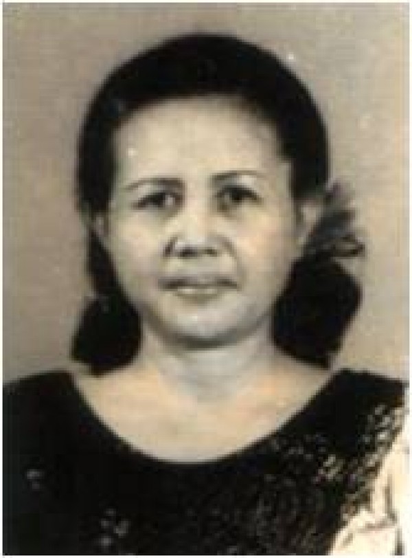 dr. Hj. Tuti Sukarningsih, Sp. M
