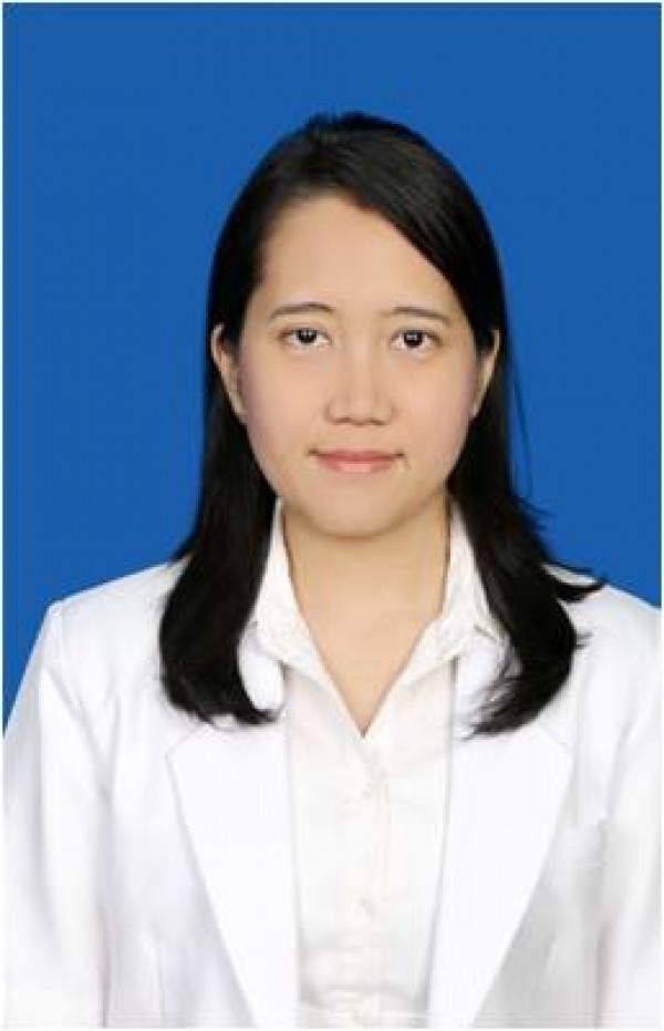 dr. Magdalena Yoki Yustiana Sutaryo, Sp.M