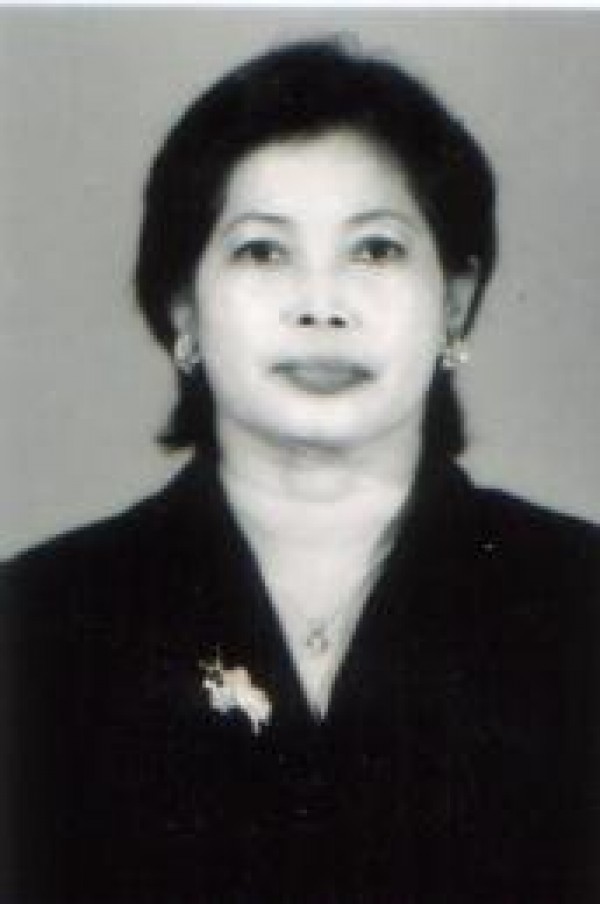 dr. M.A. Srini Partiati, Sp. M